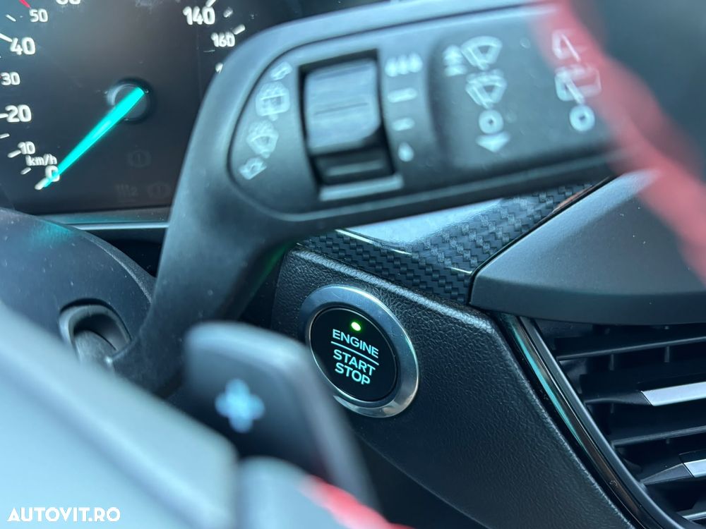Ford Focus 1.5 EcoBlue ST-Line - 25