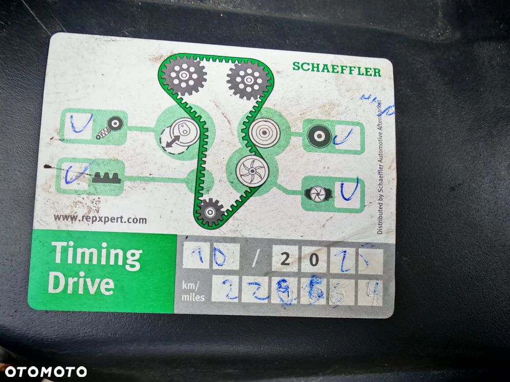 Suzuki Grand Vitara 1.9 DDiS - 22