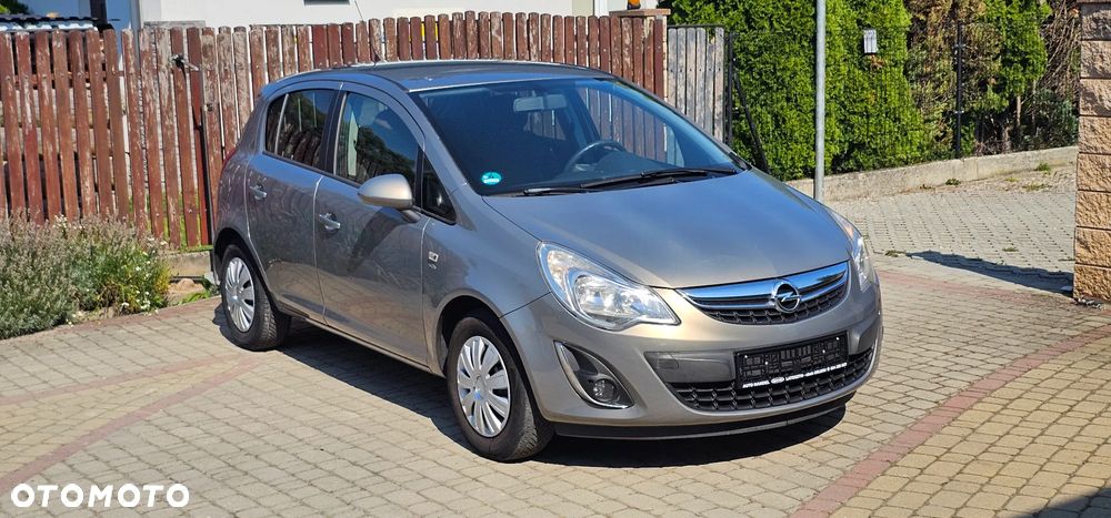 Opel Corsa 1.4 16V Satellite - 2
