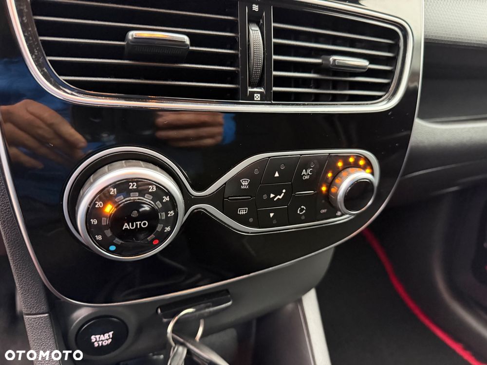 Renault Clio 0.9 Energy TCe Limited EU6 - 20
