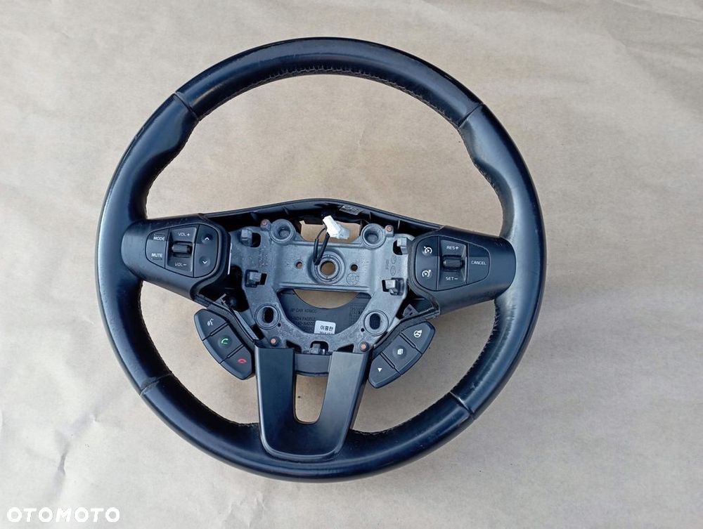 KIA CARENS IV 4 KIEROWNICA MULTIFUNKCJA SKÓRA EUROPA 56100-A4530 - 1