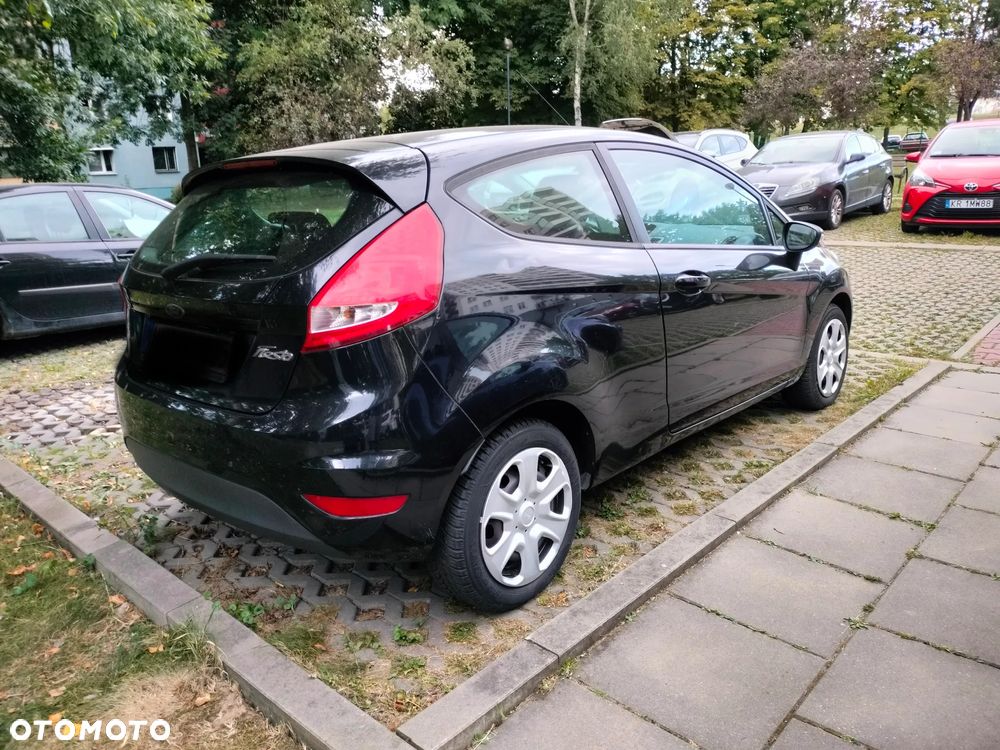 Ford Fiesta 1.25 Ambiente - 10