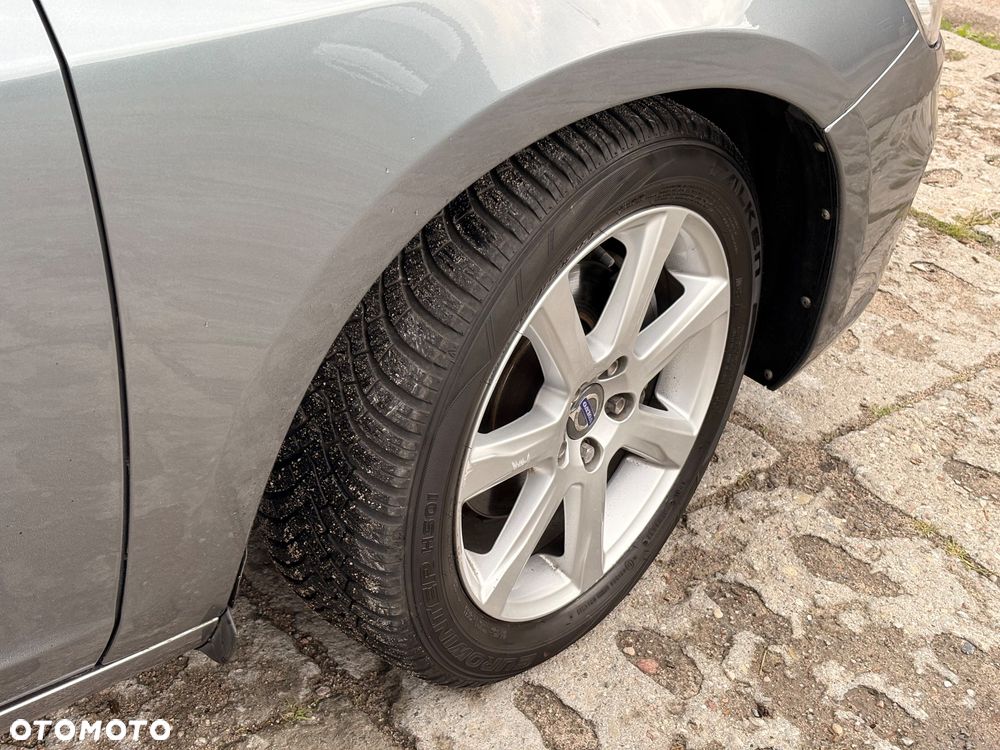 Volvo V60 D3 Momentum Core - 9
