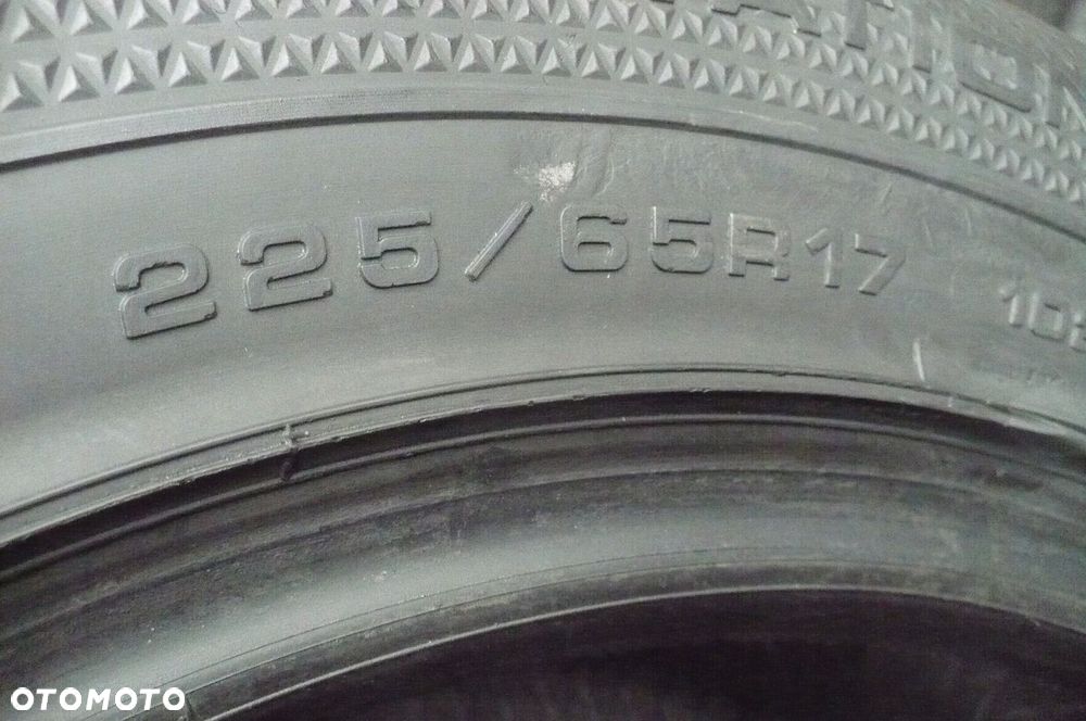 GOODYEAR Ultra Grip Wrangler 225/65R17 4,8mm 2020 - 1