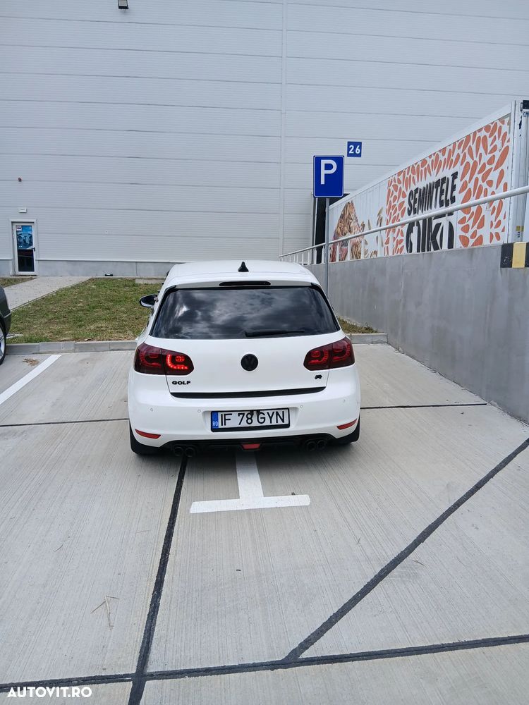 VOLKSWAGEN Golf 2011 — imagine 6