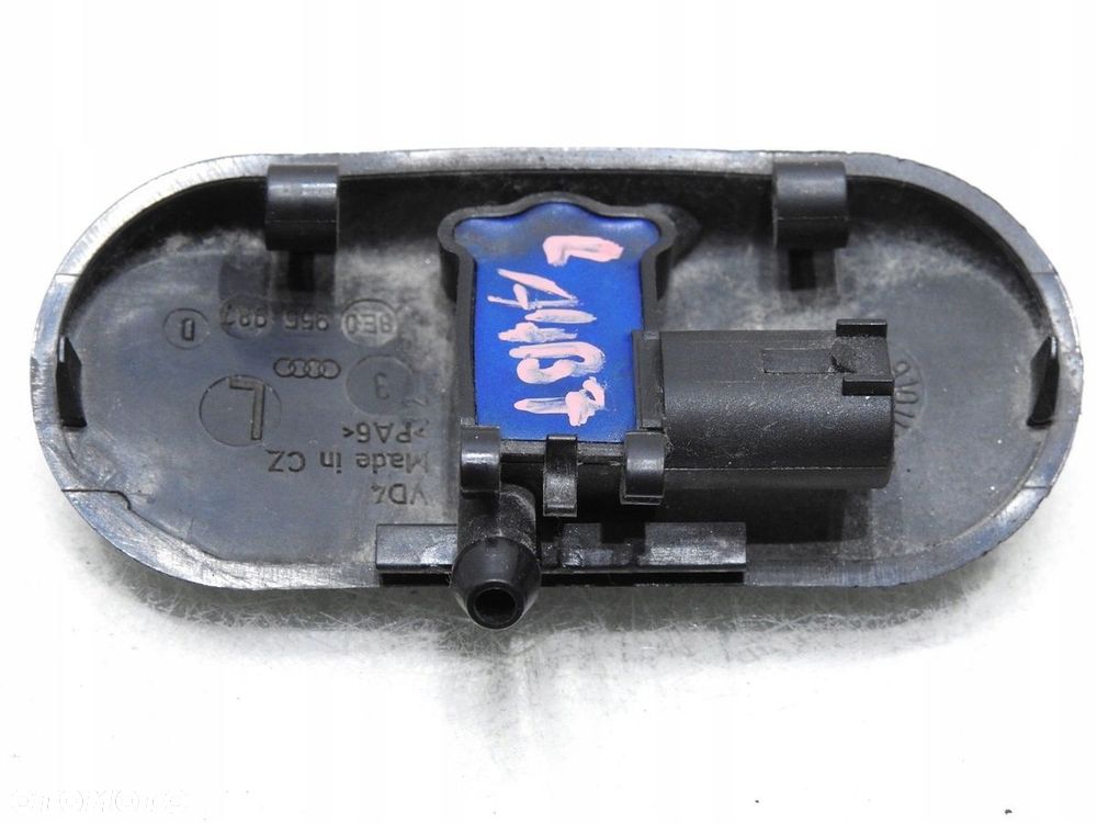 DYSZA SPRYSKIWACZA LEWA AUDI A4 B7 - 4