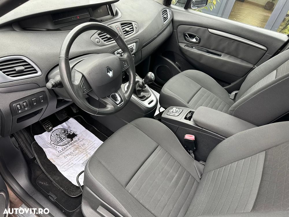 Renault Scenic - 7
