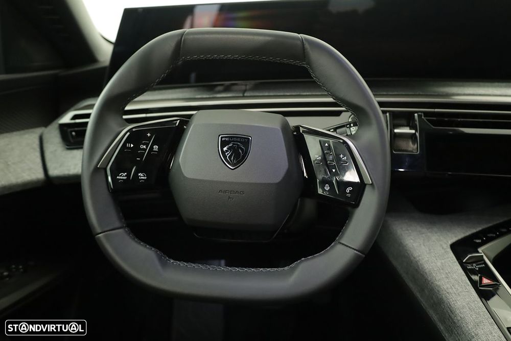 Peugeot 5008 1.2 Hybrid Allure e-DCS6 - 15