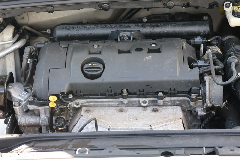 Peugeot 308 1.4 Trendy - 12