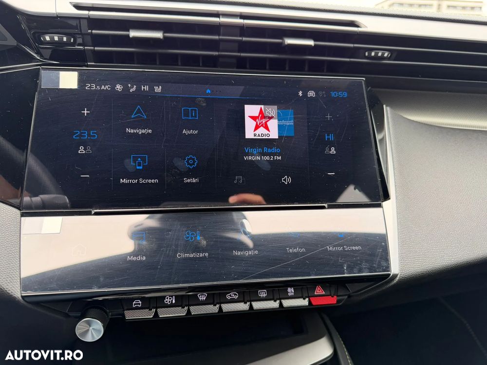 Peugeot 408 1.6L 180 PHEV GT - 7