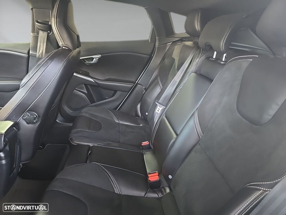 Volvo V40 2.0 D3 R-Design Geartronic - 14