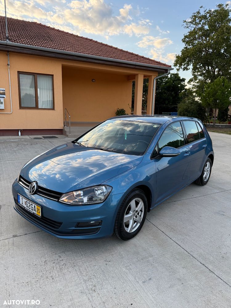 Volkswagen Golf 1.2 TSI BlueMotion Technology Comfortline - 2
