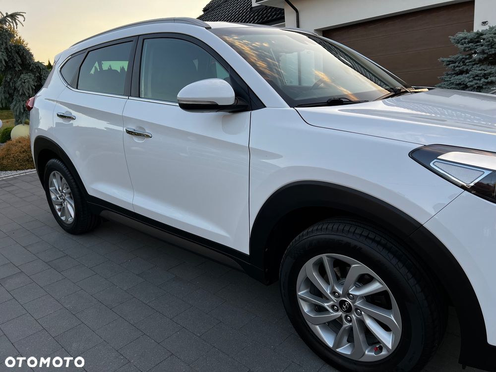 Hyundai Tucson blue 1.6 GDi 2WD Navi - 37