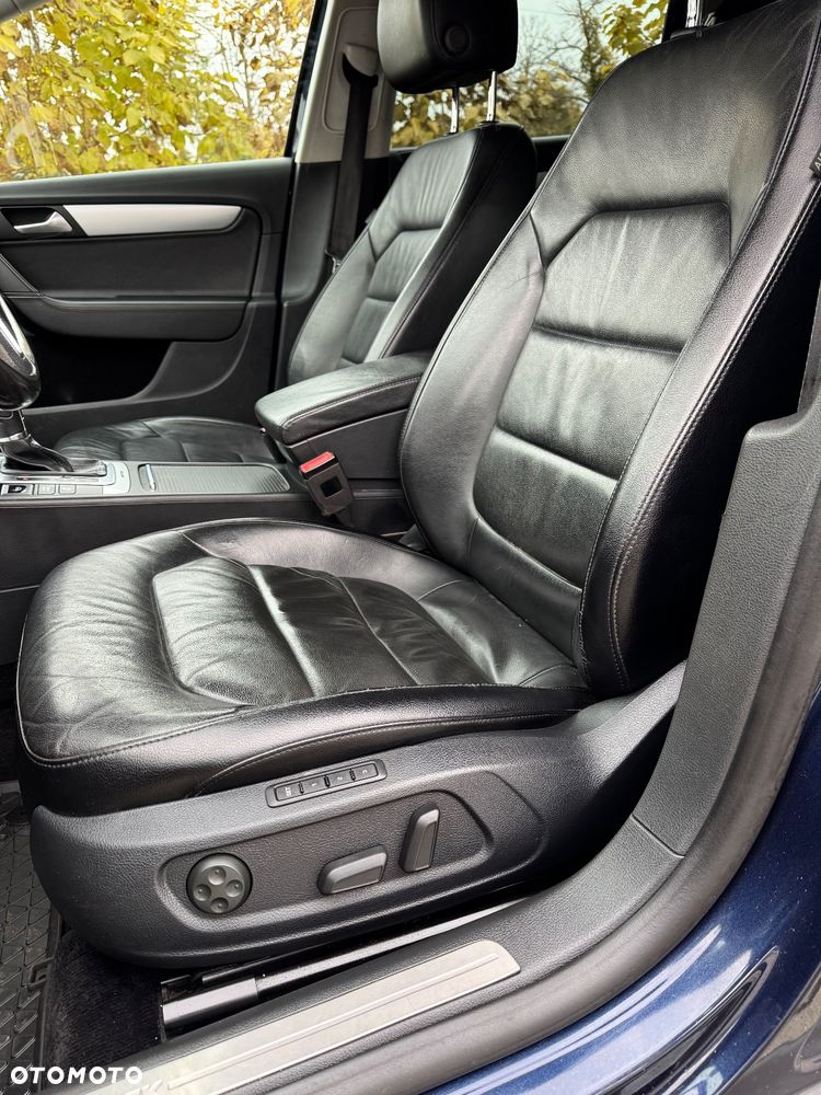 Volkswagen Passat 2.0 TDI Highline DSG - 9