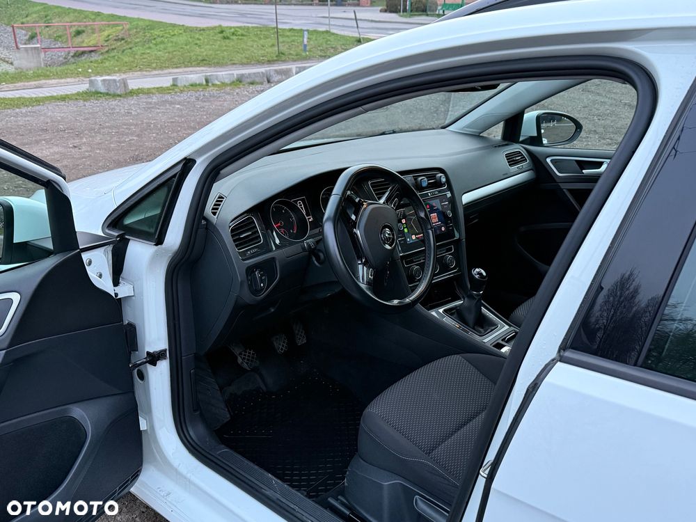 Volkswagen Golf 1.6 TDI BMT Comfortline - 5