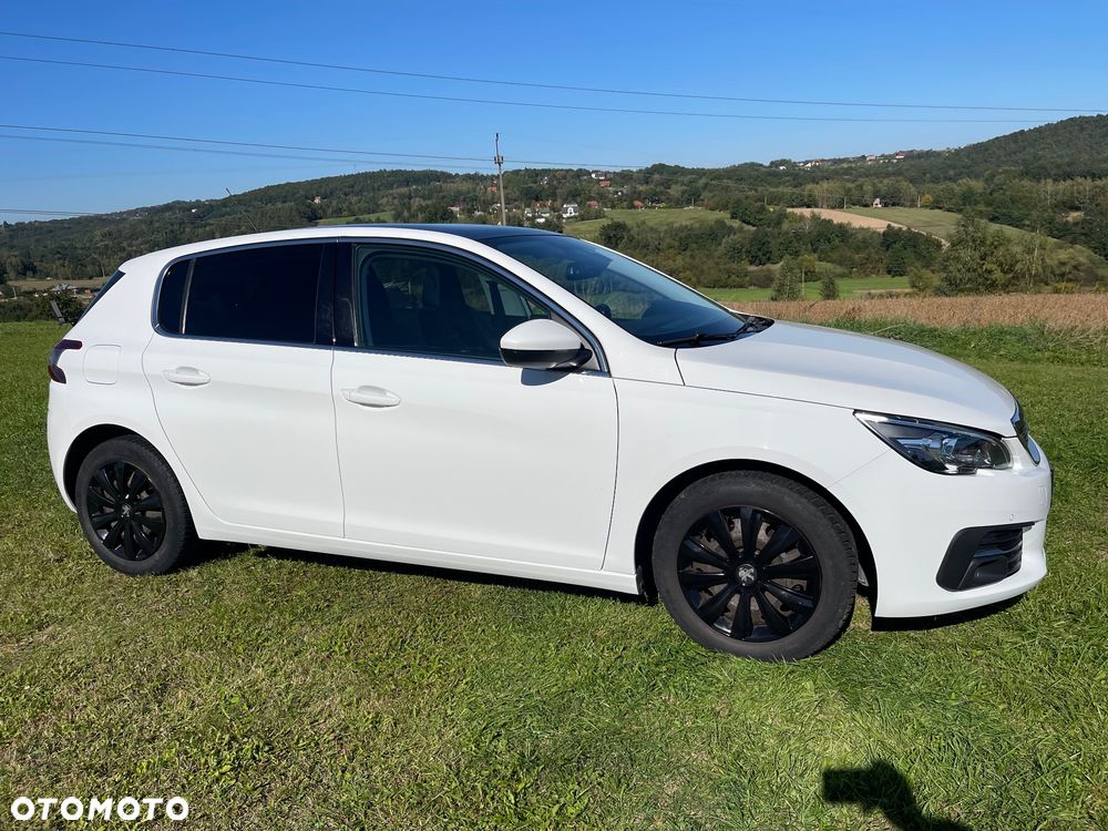 Peugeot 308 1.5 BlueHDi Allure S&S - 17