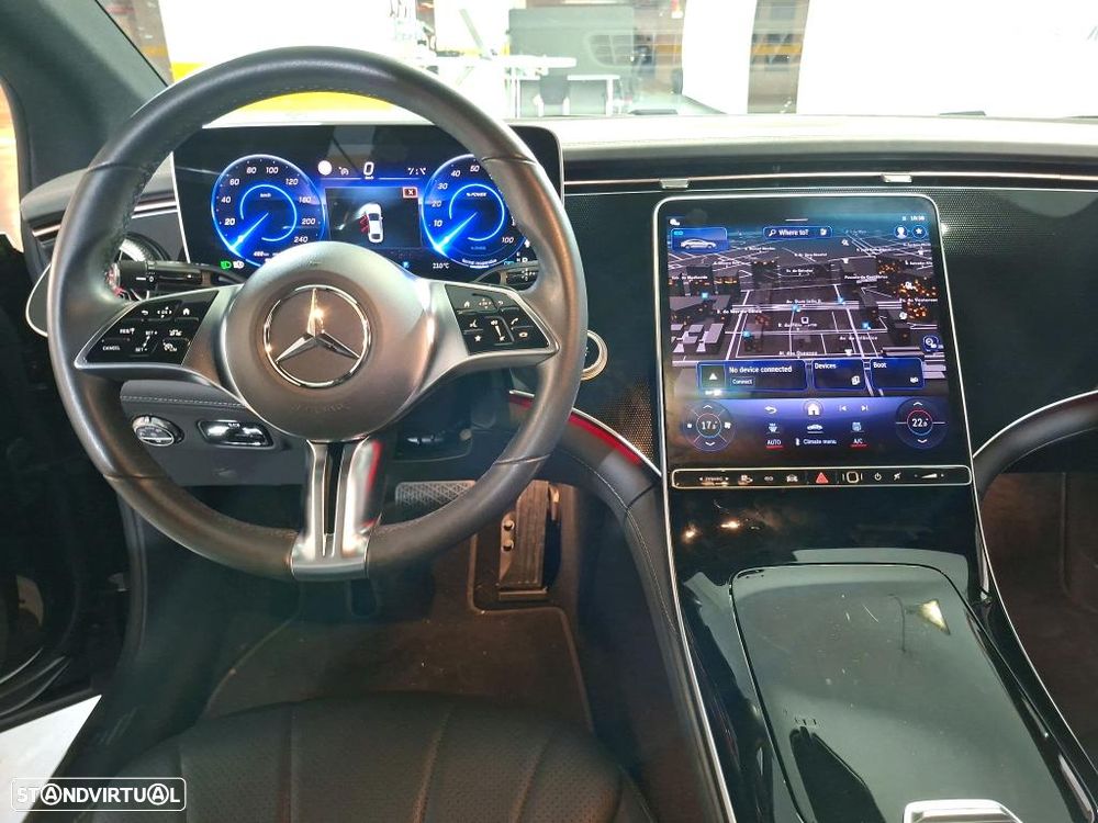 Mercedes-Benz EQE 300 - 8