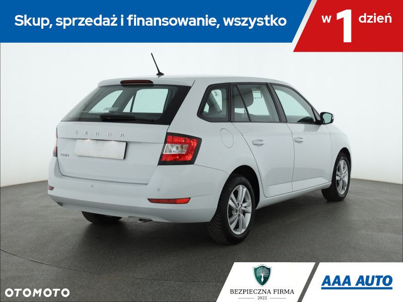Skoda Fabia - 6