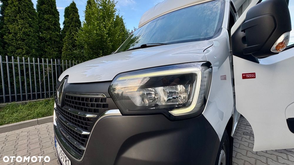Renault Renault Master kontener Rampa Izoterma najazd WINDA 3 miejsca izolowany budka na rama 6EP 8EP - 33
