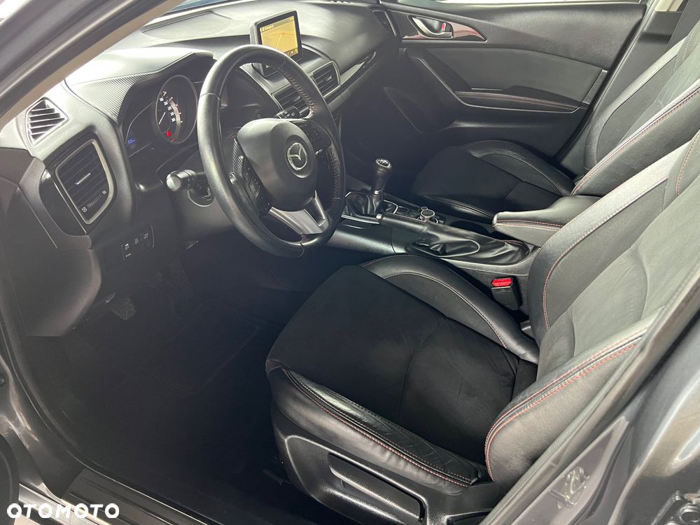 Mazda 3 - 11