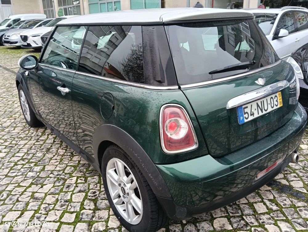 MINI 3 Portas Cooper D - 5