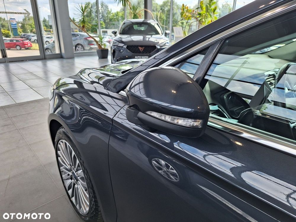 Ford Mondeo SW 2.0 Hybrid Titanium - 16
