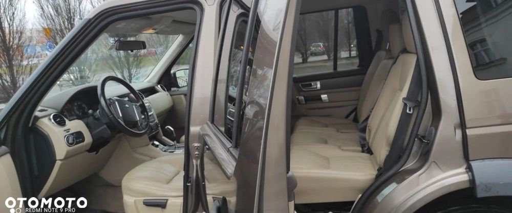 Land Rover Discovery - 12