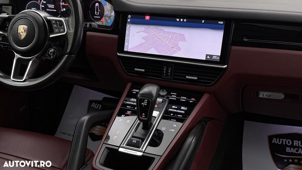 Porsche Cayenne Coupe Standard - 15