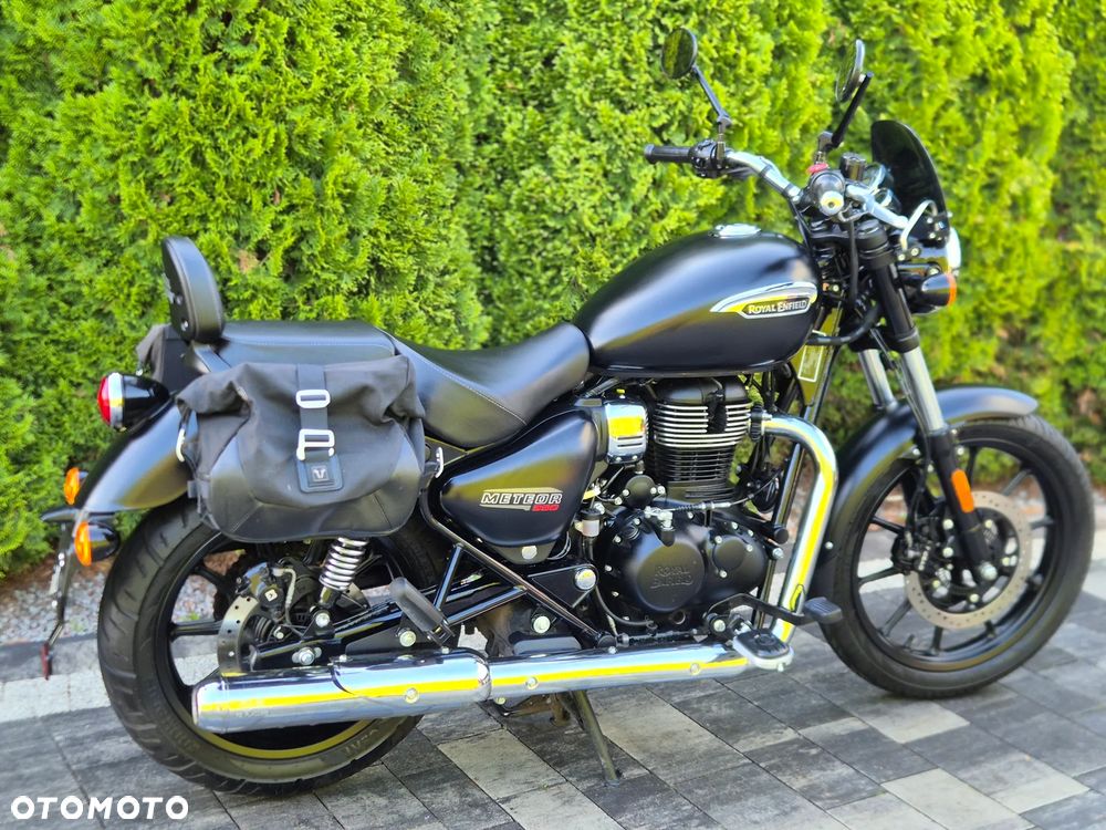 Royal Enfield Meteor - 3
