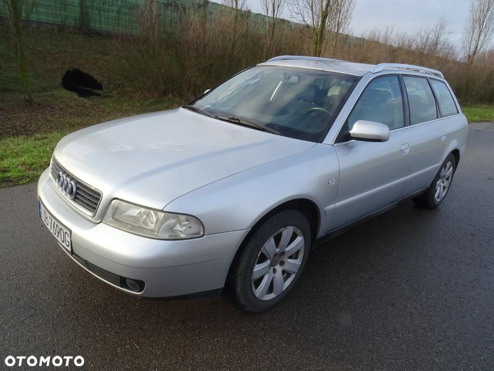 Audi A4 Avant - 1