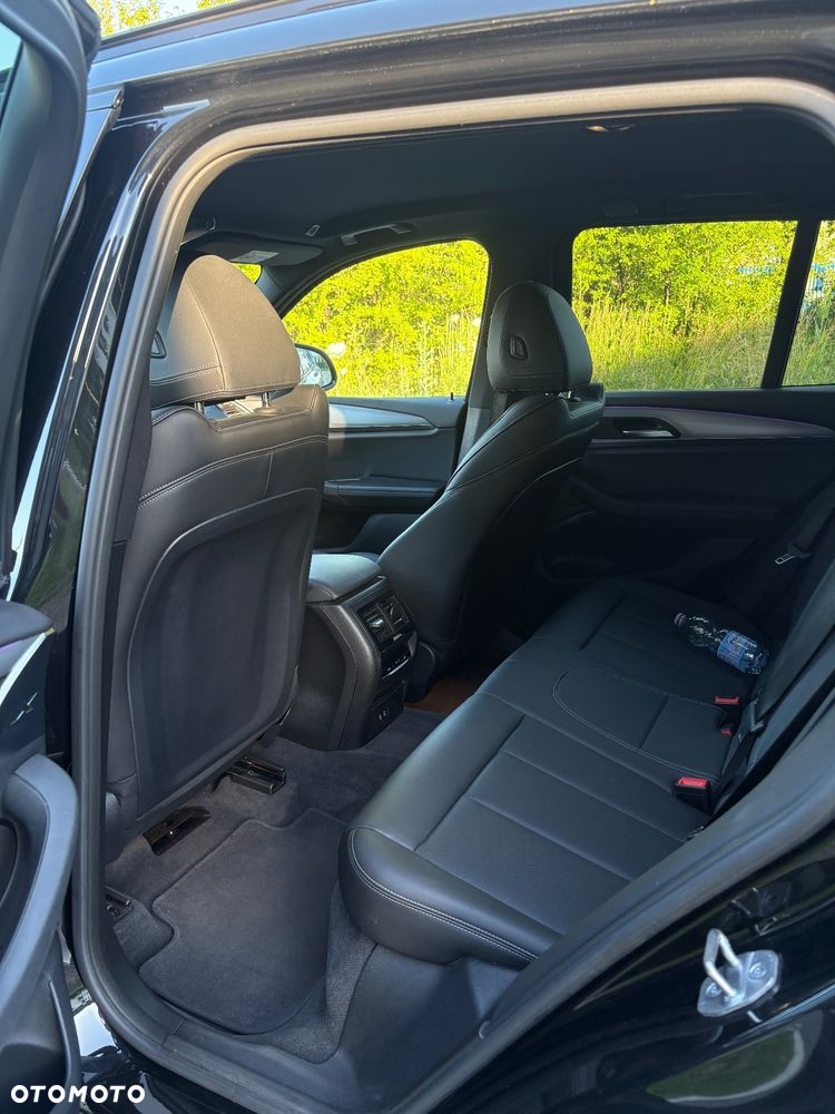 BMW X3 xDrive20d - 8