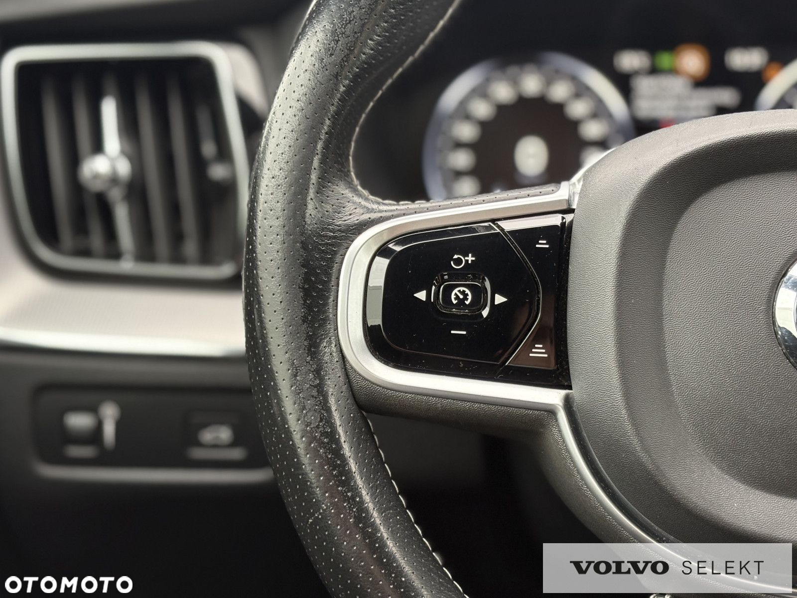 Volvo XC 60 - 7