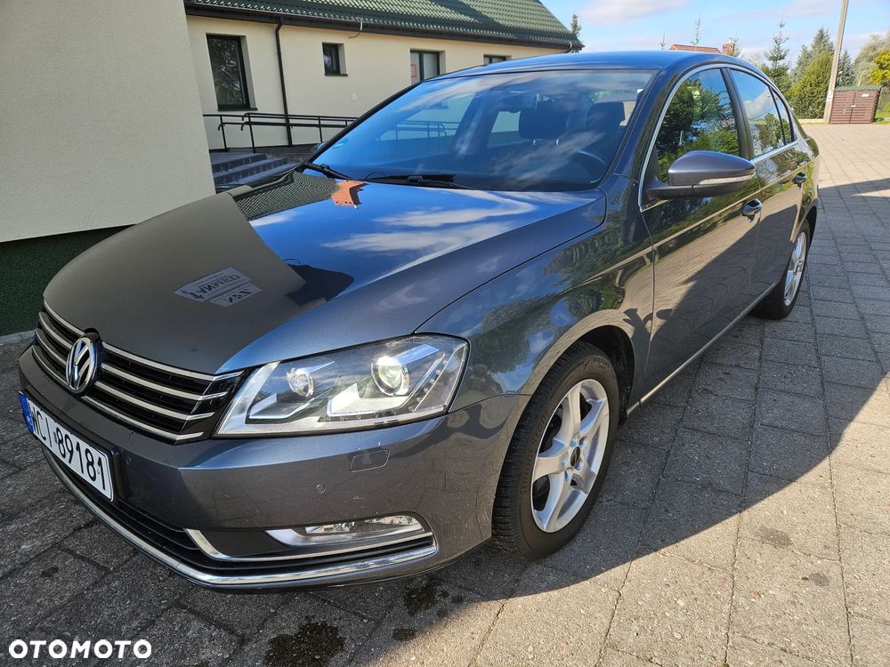 Volkswagen Passat Variant 2.0 TDI DSG BlueMotion Technology Trendline - 1