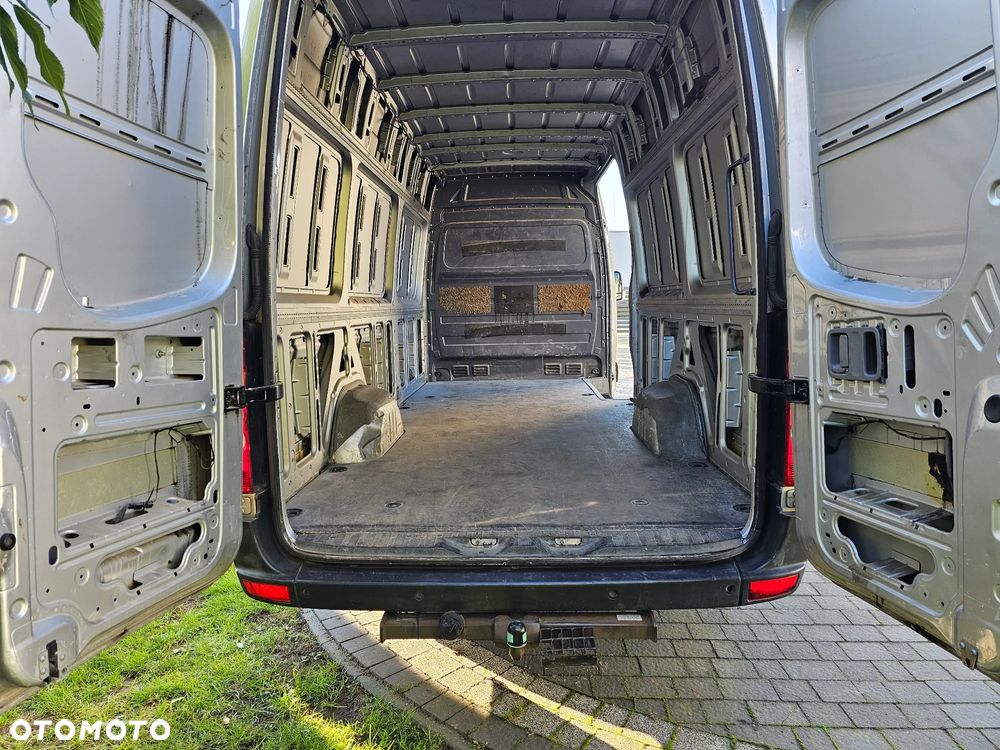 Volkswagen Crafter - 37