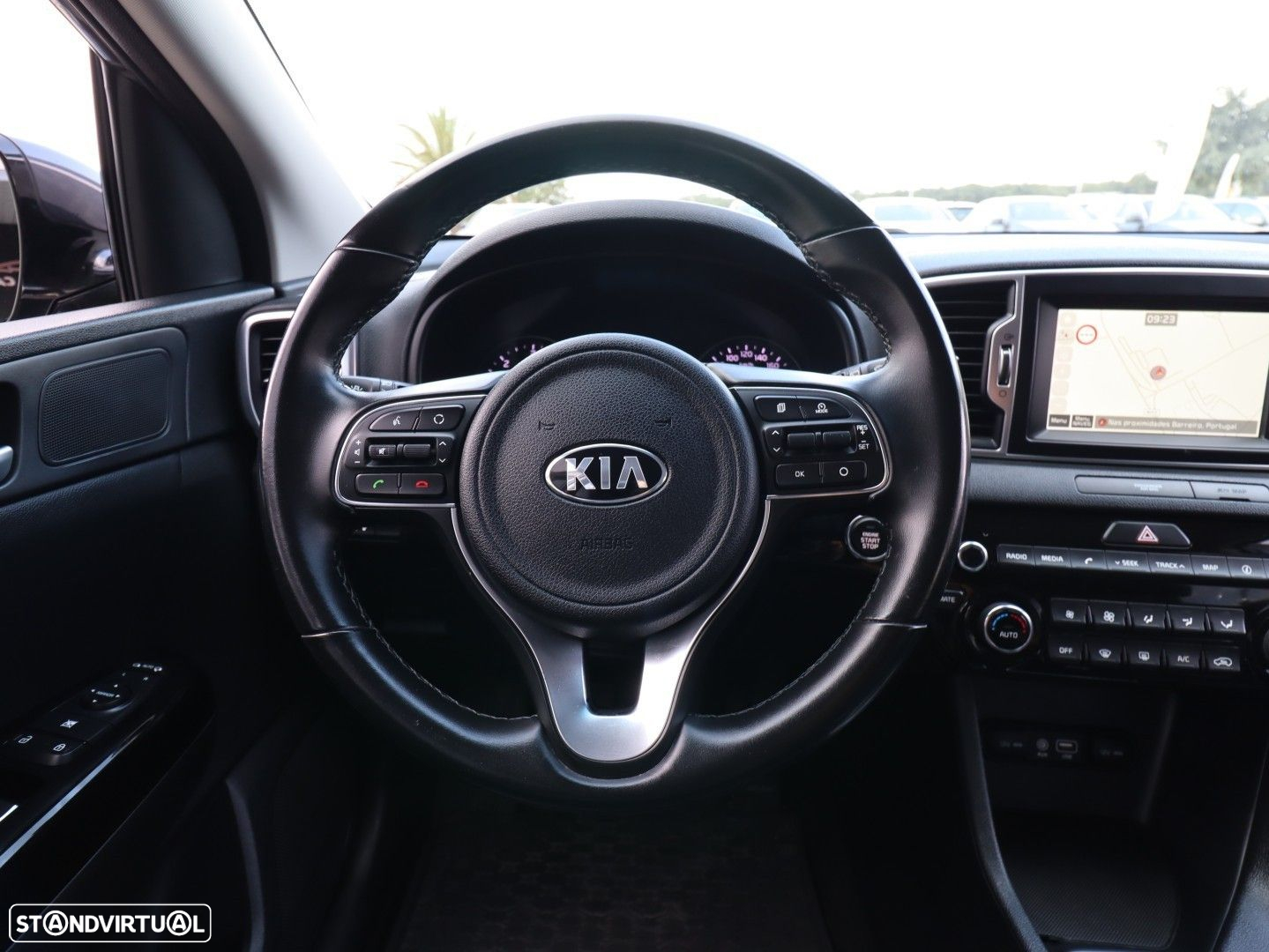 Kia Sportage 1.6 CRDI ISG SX - 16