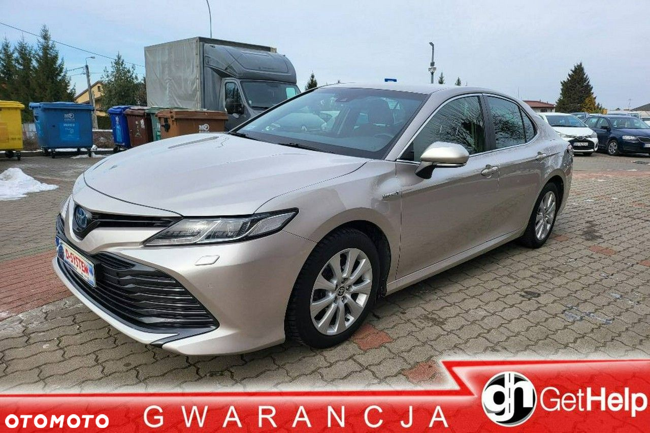 Toyota Camry - 37