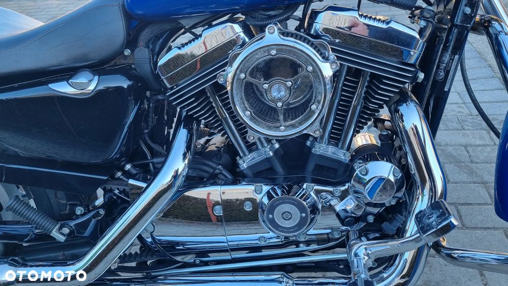 Harley-Davidson Sportster Custom 1200C - 11