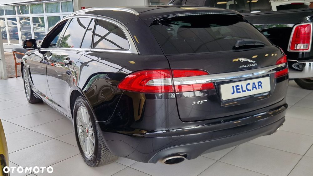 Jaguar XF 3.0 V6 D Premium Luxury - 7