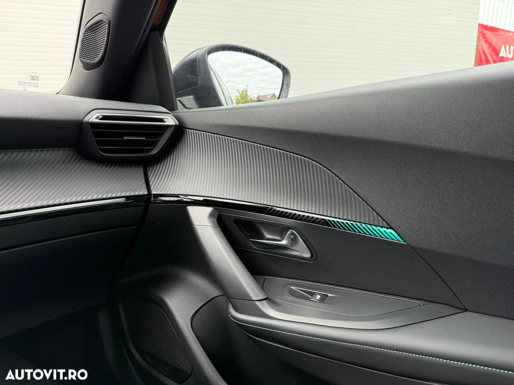 Peugeot 2008 e-2008 Allure Pack - 15