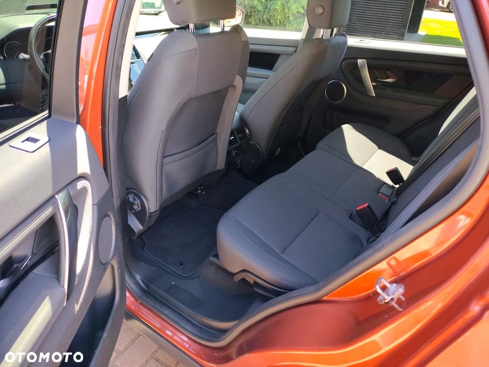 Land Rover Discovery Sport 2.0 D150 R-Dynamic HSE - 6