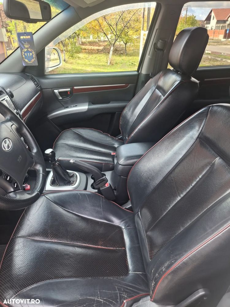 Hyundai Santa Fe 2.2 DSL VGT 5 SEATS 2WD MT CLASSIC - 5