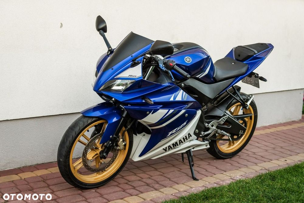 Yamaha YZF - 6