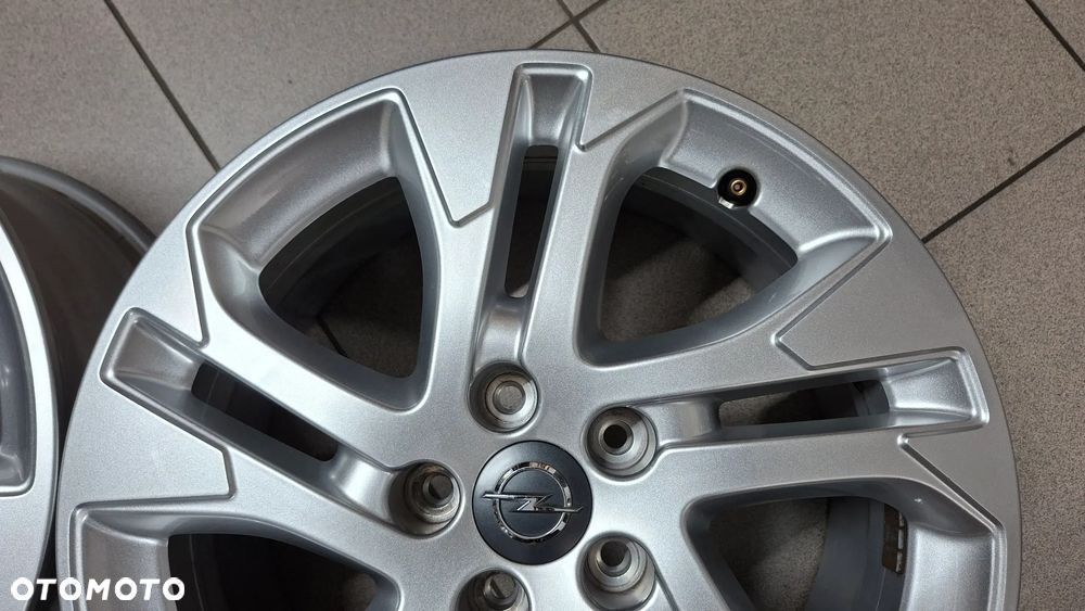 Felgi Aluminiowe 17 Opel Vivaro C Zafira C Peugeot Expert 5x108 ET 46 - 10