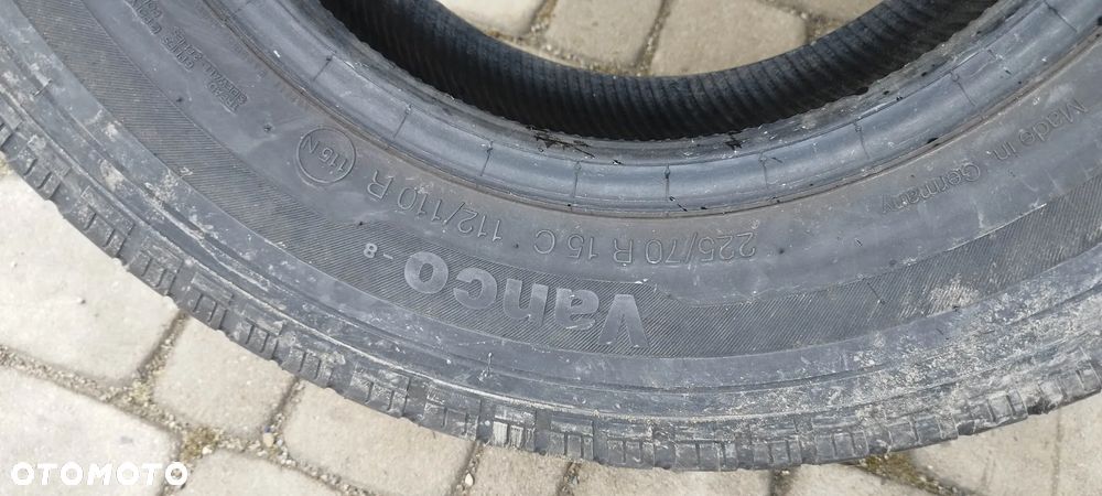 225/70/15c continental vanco8 - 2