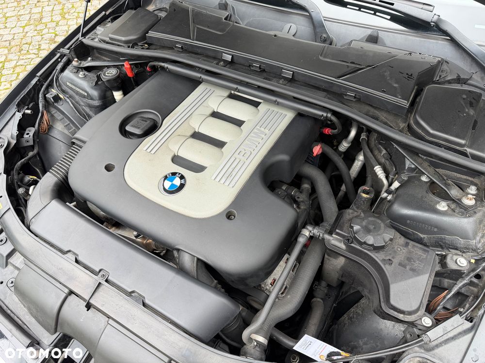 BMW Seria 3 330d - 31