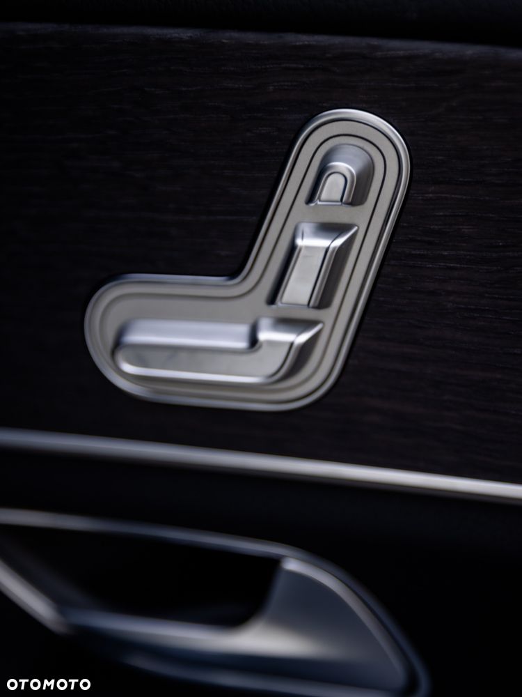 Mercedes-Benz GLE - 12