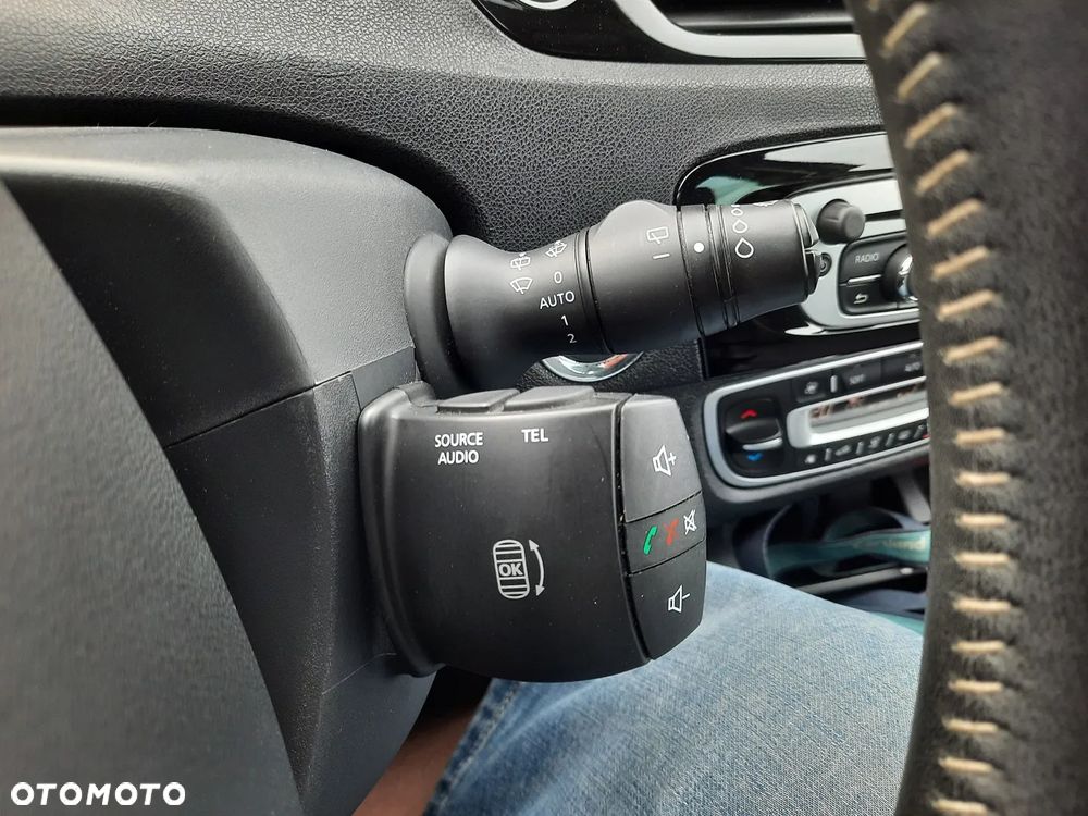 Renault Scenic Energy TCe 130 S&S Bose Edition - 32