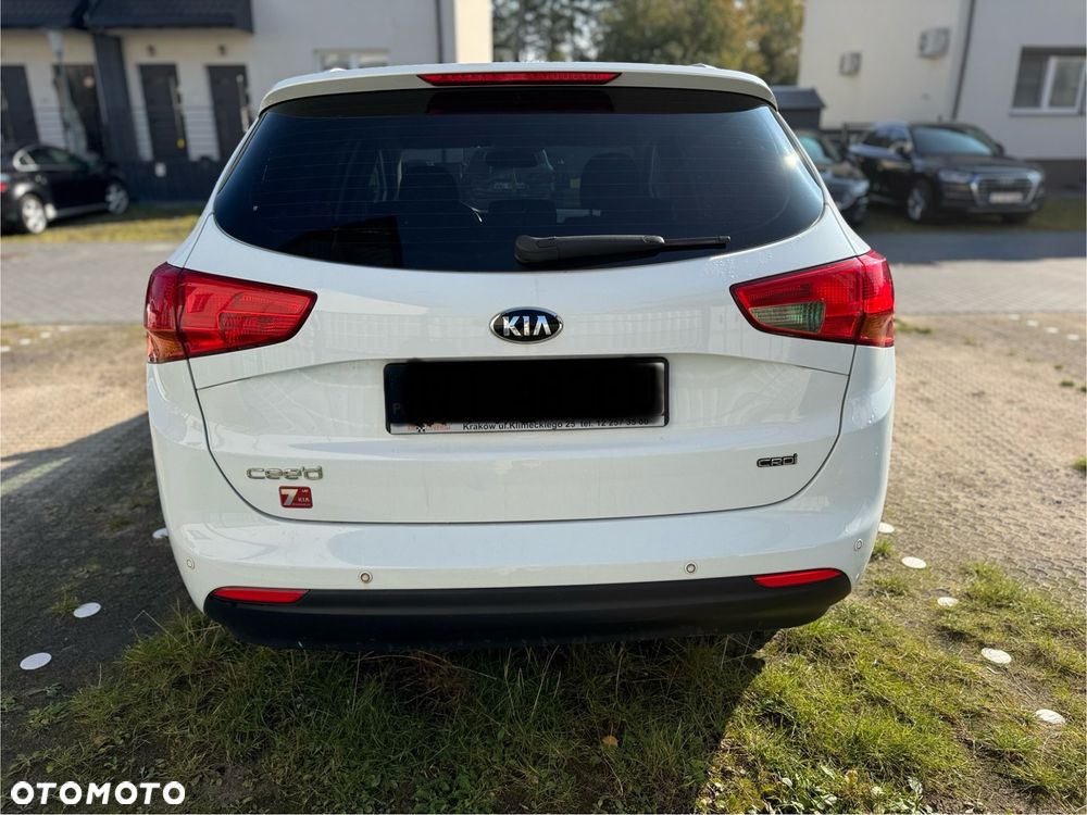Kia Ceed - 7