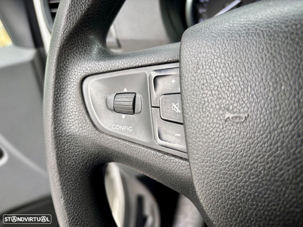 Citroën Jumpy 2.0 HDI Versão Longa - 31