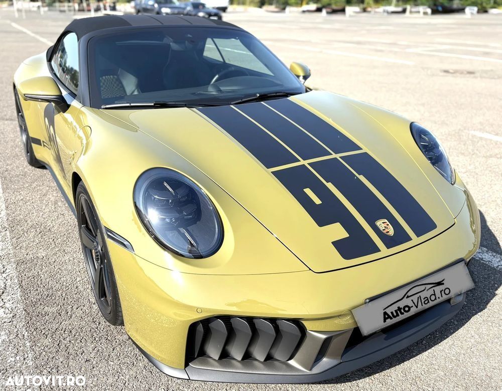 Porsche 911 GTS PDK - 11